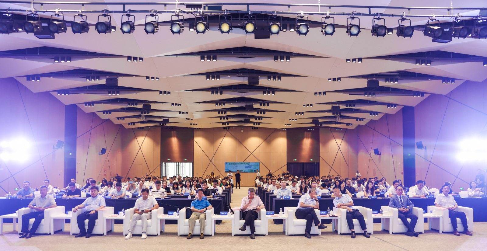 企業(yè)喜訊  熱烈慶祝中鈉儲(chǔ)能榮獲“西安航天基地人才創(chuàng)新創(chuàng)業(yè)大賽”三等獎(jiǎng)5.jpg